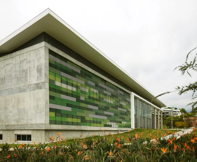 Edificio de Química e Ingeniería Química / Universidad Nacional de Colombia - Universidad