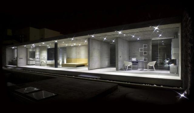 Entre Patios / XXeStudio - Casas