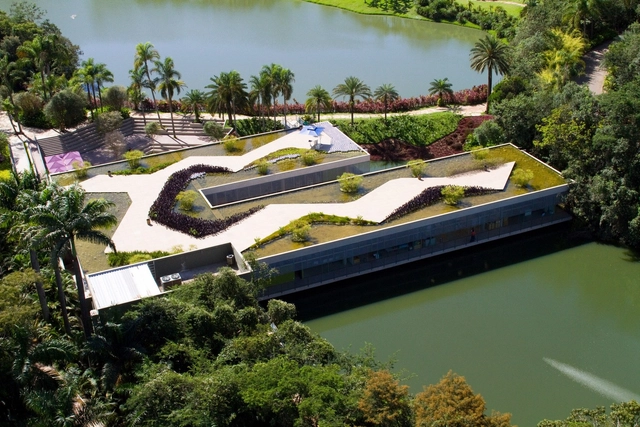 Centro Educativo Burle Marx / Arquitetos Associados - Instituto