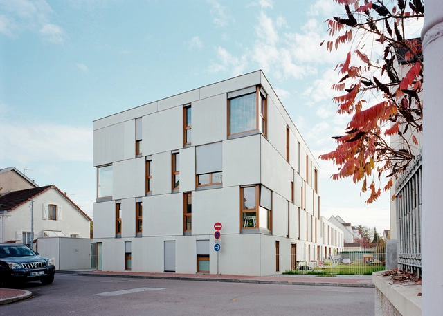 第戎混凝土住宅  / Ateliers O-S Architectes - 集合住宅