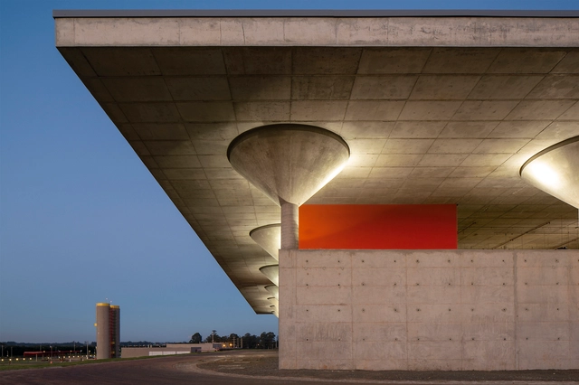 Datacenter Santander / LoebCapote Arquitetura e Urbanismo  - Edificios Institucionales