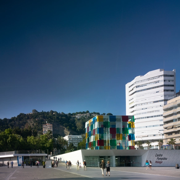 Centre Pompidou Málaga  / Javier Pérez De La Fuente, Juan Antonio Marín  Malavé - Centro Cultural