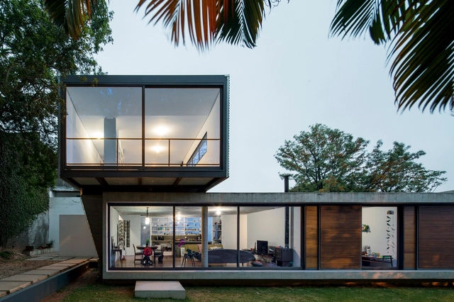 Casa LP / Metro Arquitetos Associados - Casas