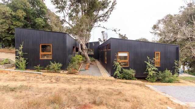 Casa Fundo Las Escaleras  / Prado Arquitectos - Casas
