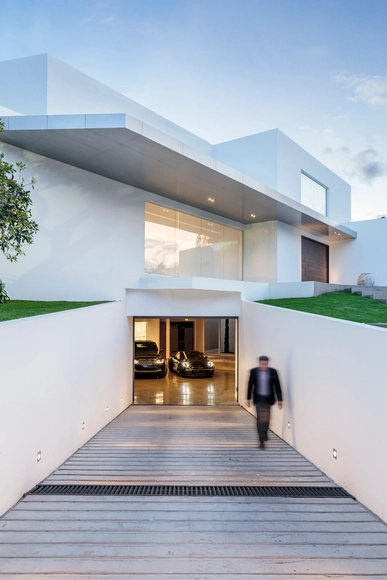 Residencia Cumbaya / Diego Guayasamin Arquitectos - Casas