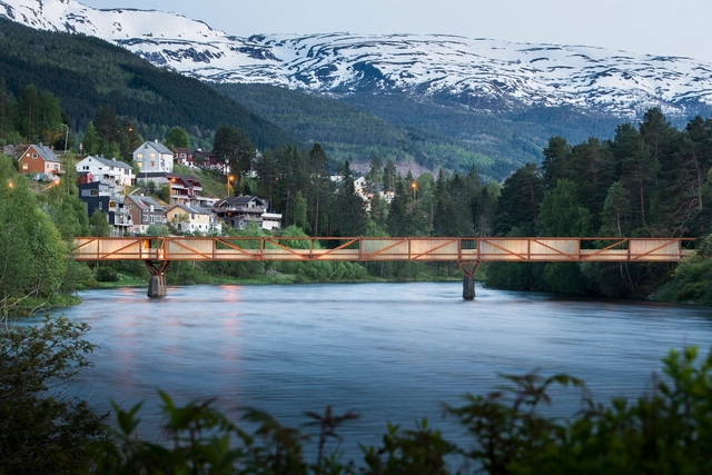 Puente Peatonal Tintra / Rintala Eggertsson Architects - Puente Peatonal