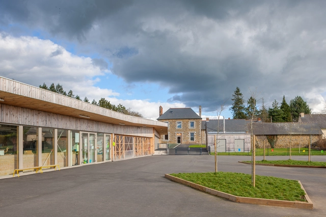 Treverien Primary School  / Guinée et Potin Architects - Elementary & Middle School, Facade