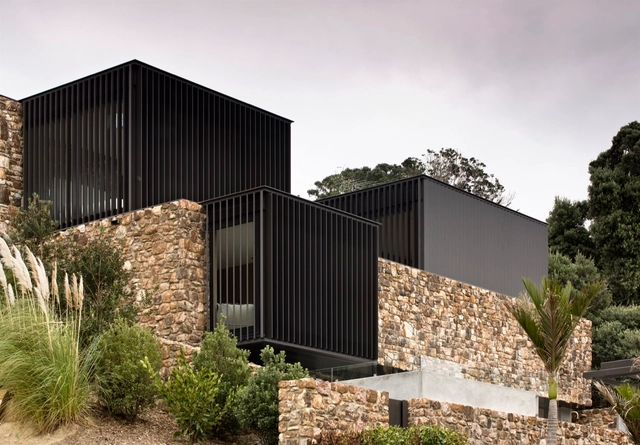 Casa de piedra local / Patterson Associates - Casas