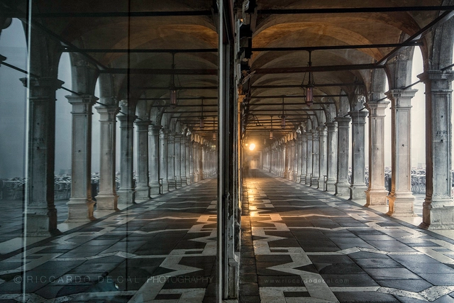 Riccardo De Cal: Into the Labyrinth — architetture veneziane - Featured Image