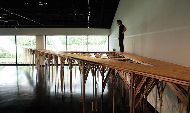 Walk on Water at 'Zero Meter Above Sea Level' Art Installation Exhibit by Ryo Yamada - Featured Image