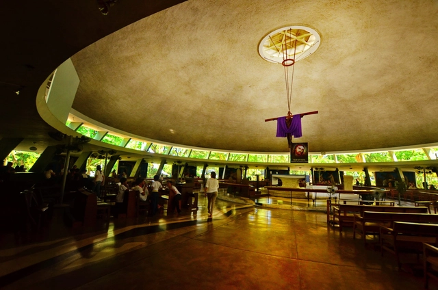 AD Classics: Parish of the Holy Sacrifice / Leandro V. Locsin - Religious Buildings, Bench, Chair