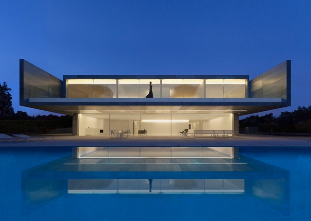 Casa de Alumínio / Fran Silvestre Arquitectos - Casas