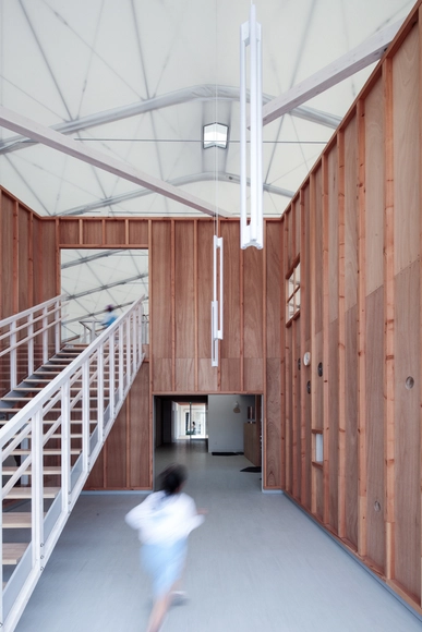 Base y anexo de jardín de infantes Fukumasu  / Yasutaka Yoshimura Architects - Kindergarten