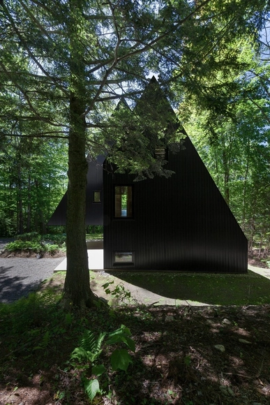 FAHOUSE / Jean Verville architecte - Casas