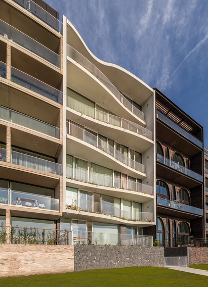 阿姆斯特丹 Amstel 河滨公寓 / Studioninedots - 公寓