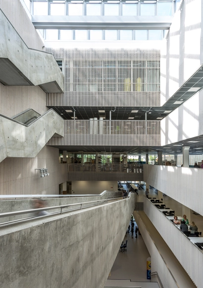 Centro cultural y del conocimiento KRONA / Mecanoo + CODE: arkitektur - Centro Cultural