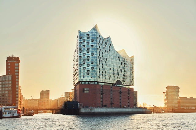 Anunciada a abertura da Elbphilharmonie de Herzog & de Meuron em Hamburgo - Imagem de Destaque