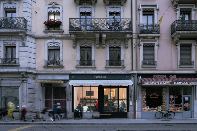 Paradiso / Nomos - Café