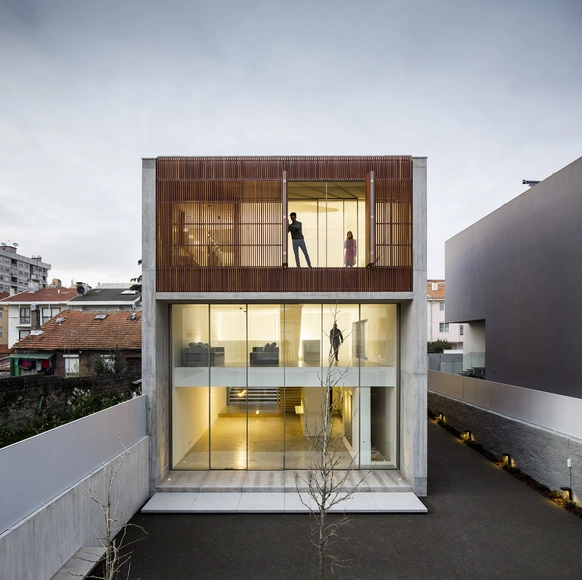 Casa en Bonfim /  AZO. Sequeira Arquitectos Associados - Casas