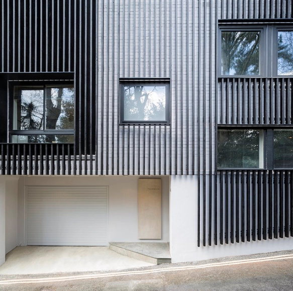 Valhalla / Denizen Works - Casas