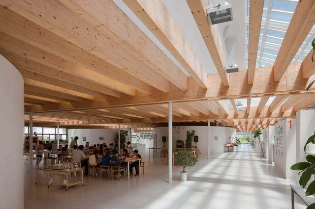 Escuela Primaria Itoi / Atelier BNK - Escuelas