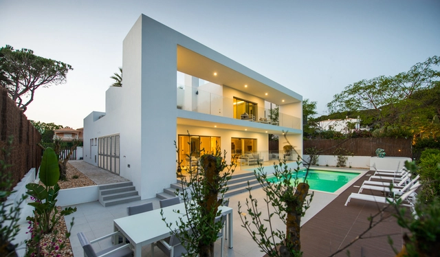 Casa en Quinta das Salinas  / Produção de Arquitectura  - Casas
