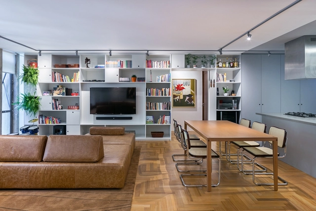 Apartamento 107N / BLOCO Arquitetos - Edifício De Apartamentos, Cozinha, Mesa, Cadeira