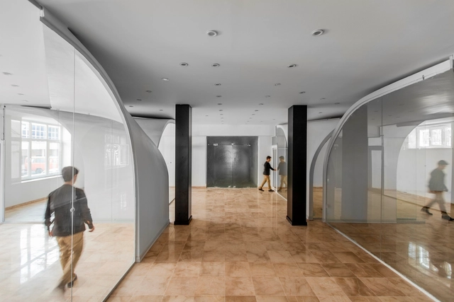 Hamedan Asuntos Económicos  / Xpiral Studio - Interiores De Oficina