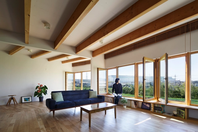 House 119 / Takeshi Hosaka Architects - Houses, Deck, Facade, Beam, Table, Bench, Chair