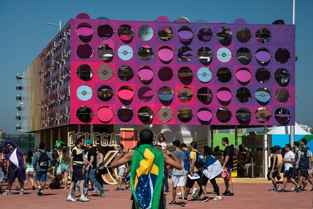 Rio 2016 Olympics: The Dancing Pavilion / Estúdio Guto Requena - Pavilion, Lighting