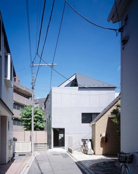 HAT / APOLLO Architects & Associates - Casas