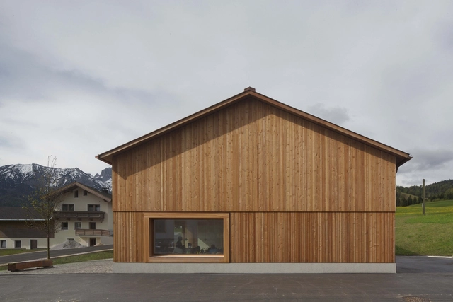 Casa Village  / Bernardo Bader  - Centro Comunitario