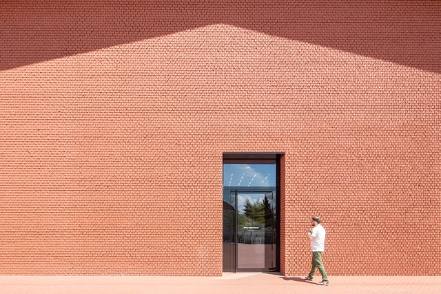 Schaudepot de Herzog & de Meuron no Vitra Campus pelas lentes de Laurian Ghinitoiu - Imagem de Destaque