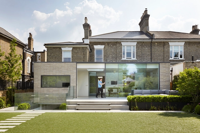 White Lodge / Studio Octopi - Ampliación