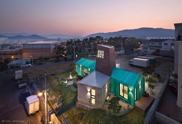 Casa Torre / On Architects Inc. - Casas