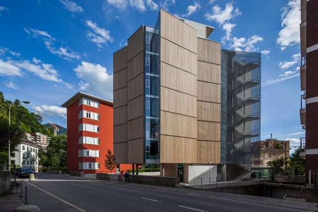 Casa Pico Building / SPBR Arquitetos + Baserga Mozzetti Architetti  - Offices, Facade