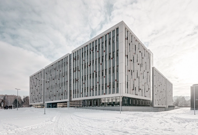 维尔纽斯大学生命科学中心/ Architektūros linija  - 科学中心