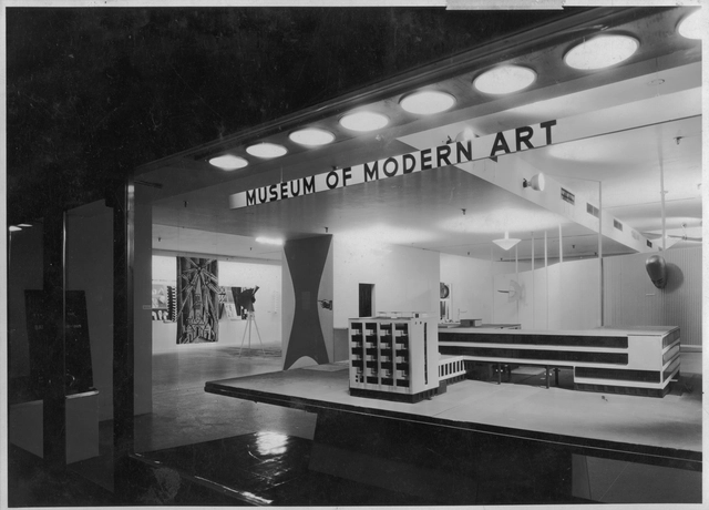 MoMA lança arquivo online com imagens de 3.500 exposições passadas - Imagem de Destaque