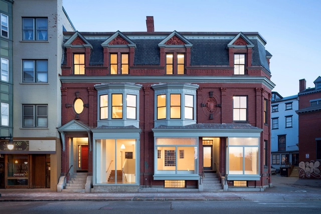 660 Congress Street / Present Architecture - Renovación