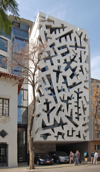 Hotel Cumbres Lastarria  / RE Arquitectos  - Hoteles, Fachada