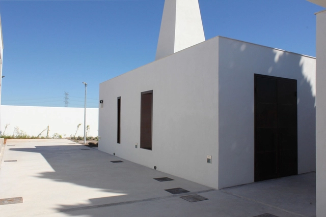 Cementerio Cabanes  / Juncos Redondo Arquitectos - Cementerio