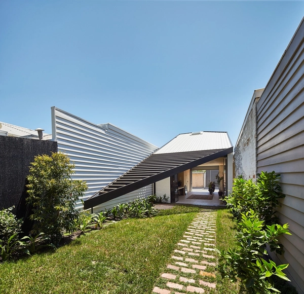 The Kite / Architecture Architecture  - Casas