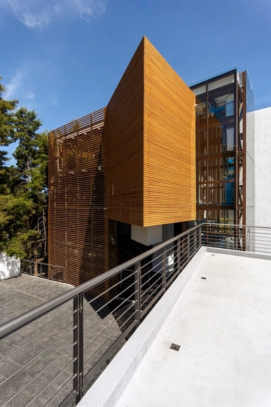 M-Apartments  / PXParchitecture & Partners  + David Garda Taller de Arquitectura - Apartments, Facade, Fence, Handrail