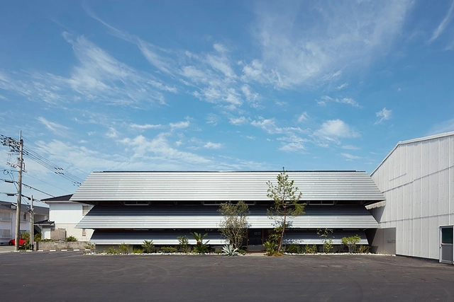日本Tokushima办公室  / OHArchitecture - 办公设施