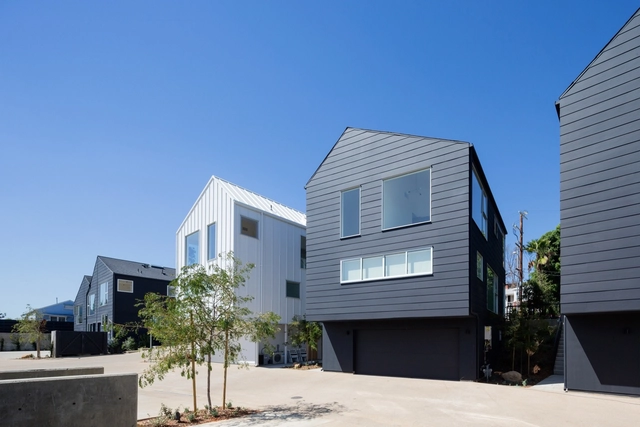 Blackbirds / Bestor Architecture - Housing, Facade