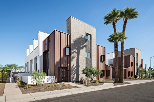 Uptown Row / The Ranch Mine - Vivienda Colectiva