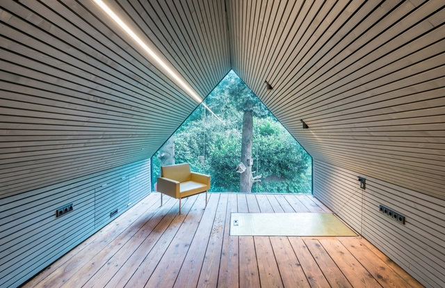 El cobertizo encantado / Sue Architekten  - Restauraciones