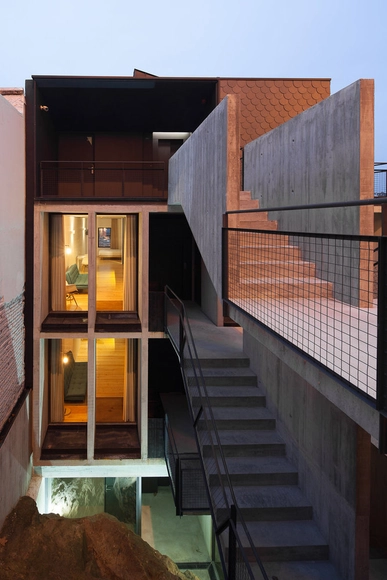 Apartamentos Oh!Porto / Nuno de Melo e Sousa + Hugo Ferreira Arquitectos - Renovação