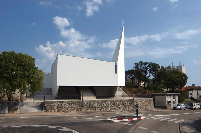 Igreja Sta. Ana / Urbis  - Igreja