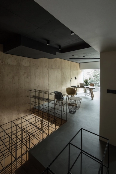 斯洛伐克木屋工作室 / plusminusarchitects - 办公室室内